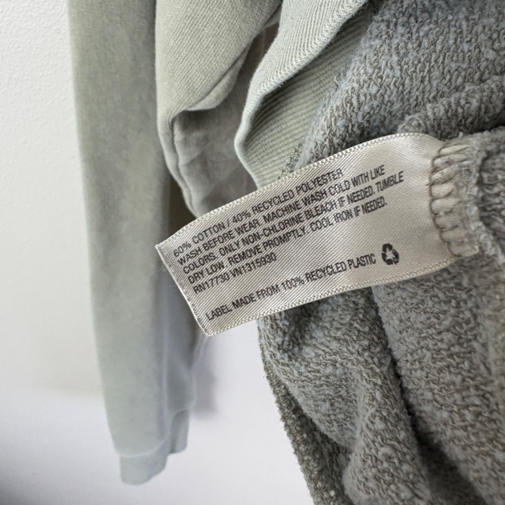 Wild Fable Sage Quarter Zip Cropped Sweatshirt - Size Medium - Picture 5 of 5